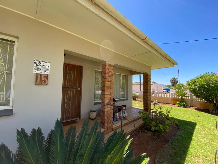 3 Bedroom Property for Sale in Vanrhynsdorp Western Cape